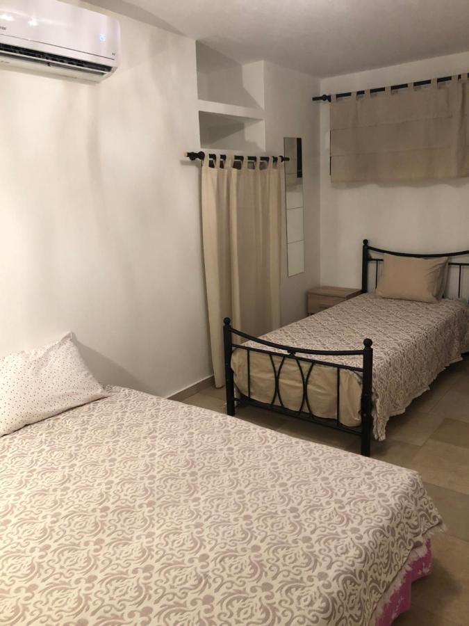 Am Beach House Nea Moudania Esterno foto
